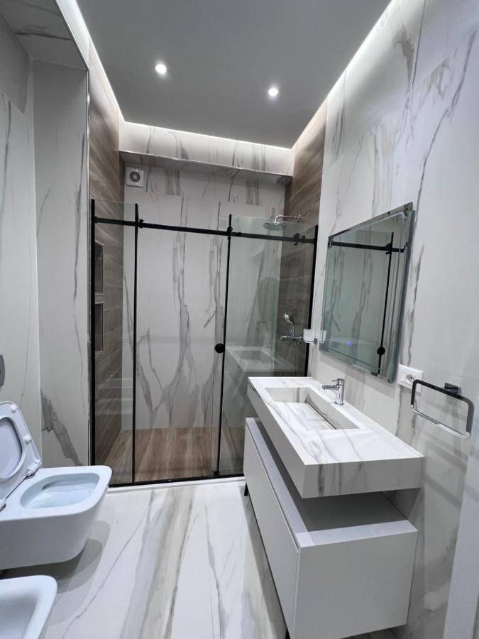 Hera Tirana Suite Deluxe Extérieur photo