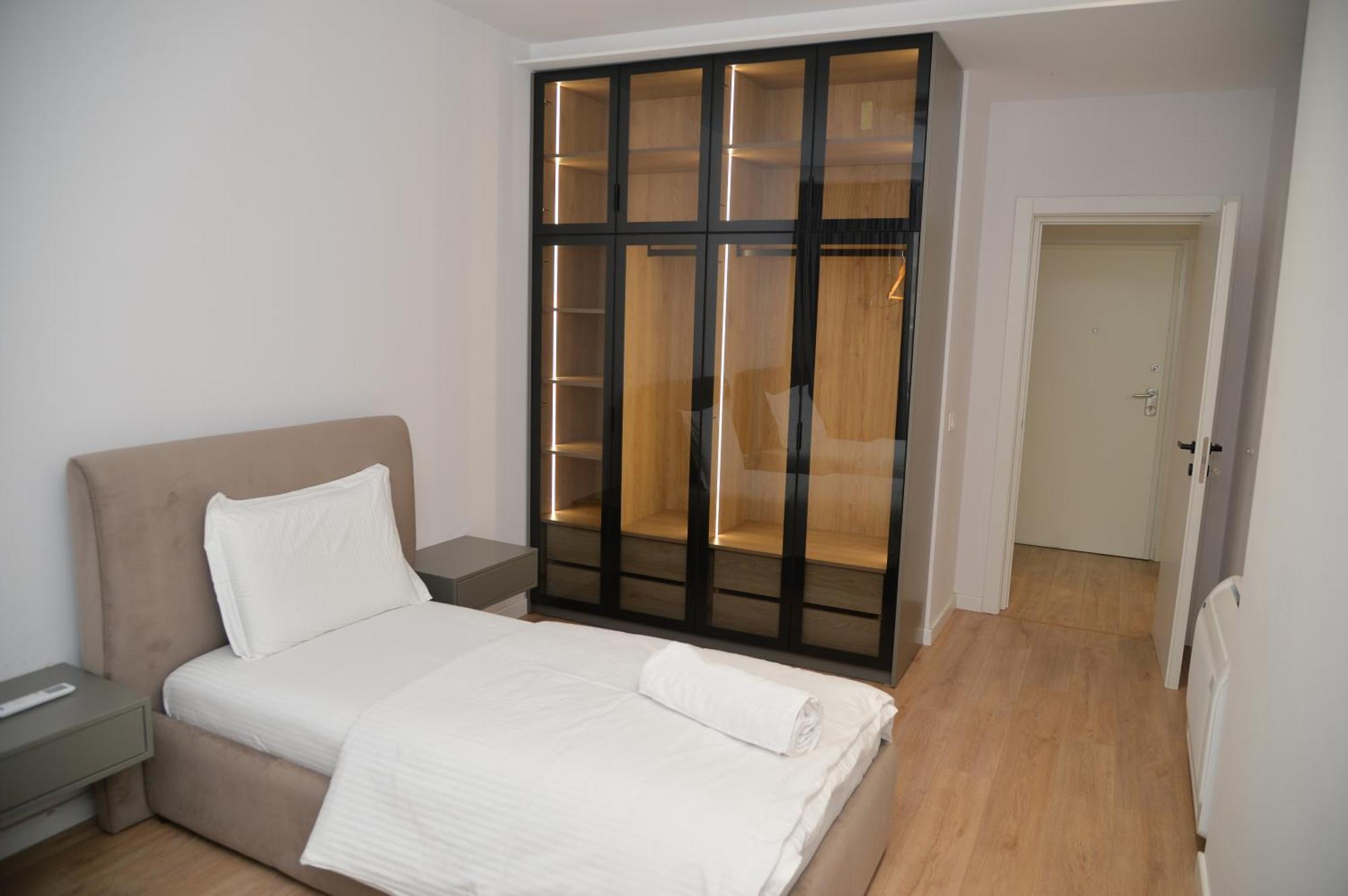 Hera Tirana Suite Deluxe Extérieur photo