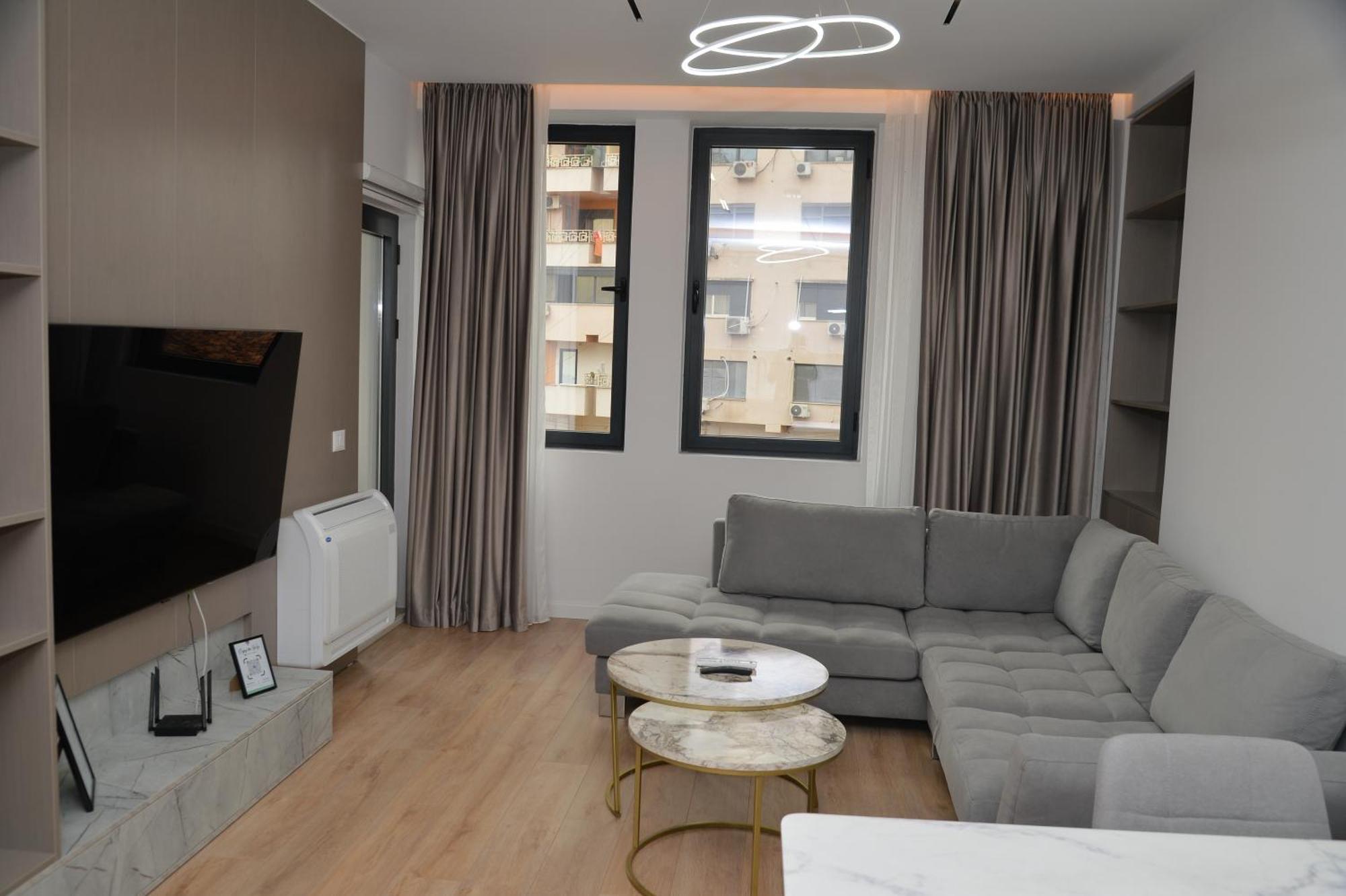 Hera Tirana Suite Deluxe Extérieur photo